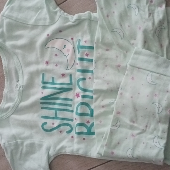 Girls Carter's pj - Picture 3 of 3